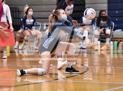 Thumbnail 1 in Wake Forest @ Millbrook photogallery.