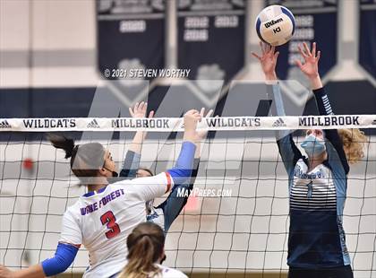 Thumbnail 1 in Wake Forest @ Millbrook photogallery.