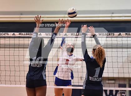 Thumbnail 1 in Wake Forest @ Millbrook photogallery.
