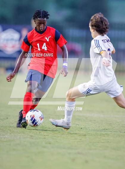 Thumbnail 3 in St. Anne-Pacelli vs Tattnall Square Academy (GIAA 4A Championship) photogallery.