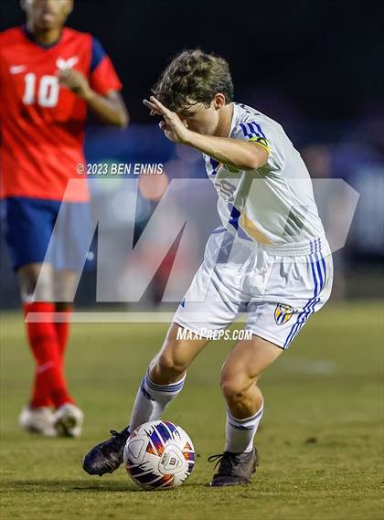Thumbnail 2 in St. Anne-Pacelli vs Tattnall Square Academy (GIAA 4A Championship) photogallery.