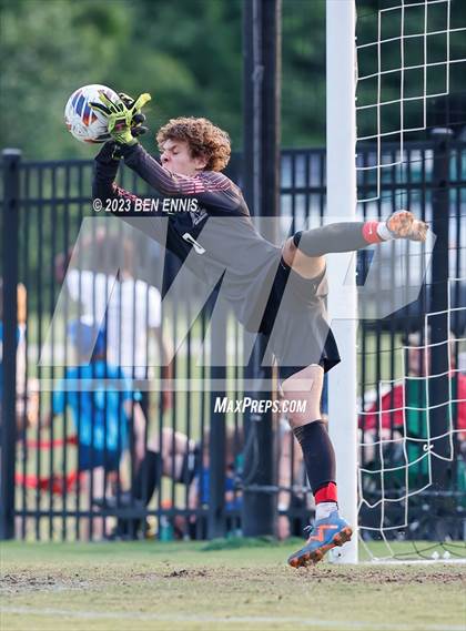 Thumbnail 2 in St. Anne-Pacelli vs Tattnall Square Academy (GIAA 4A Championship) photogallery.