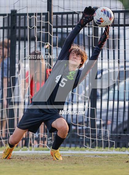 Thumbnail 3 in St. Anne-Pacelli vs Tattnall Square Academy (GIAA 4A Championship) photogallery.
