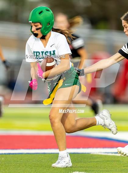 Thumbnail 3 in Sacred Heart Cathedral Preparatory vs. Monte Vista photogallery.