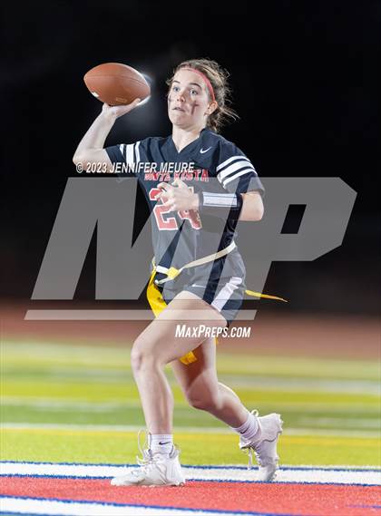 Thumbnail 3 in Sacred Heart Cathedral Preparatory vs. Monte Vista photogallery.