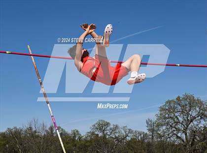 Thumbnail 2 in Eagle Relays (Pole Vault) photogallery.