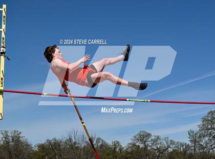 Thumbnail 2 in Eagle Relays (Pole Vault) photogallery.