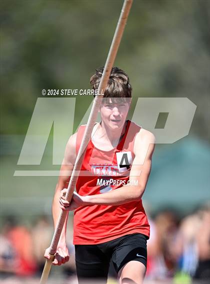 Thumbnail 3 in Eagle Relays (Pole Vault) photogallery.