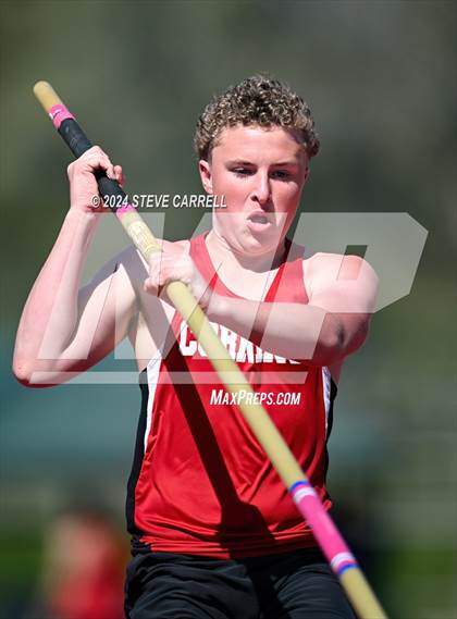 Thumbnail 2 in Eagle Relays (Pole Vault) photogallery.