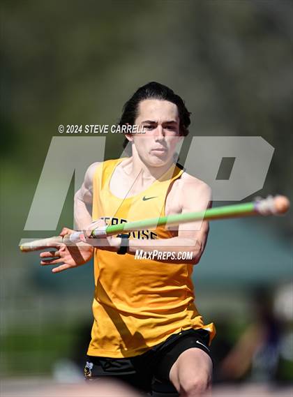 Thumbnail 3 in Eagle Relays (Pole Vault) photogallery.