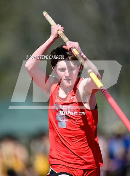 Thumbnail 1 in Eagle Relays (Pole Vault) photogallery.