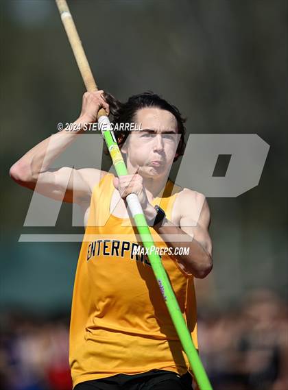 Thumbnail 3 in Eagle Relays (Pole Vault) photogallery.
