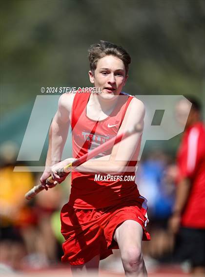 Thumbnail 2 in Eagle Relays (Pole Vault) photogallery.
