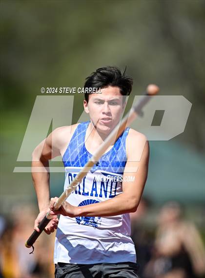 Thumbnail 1 in Eagle Relays (Pole Vault) photogallery.