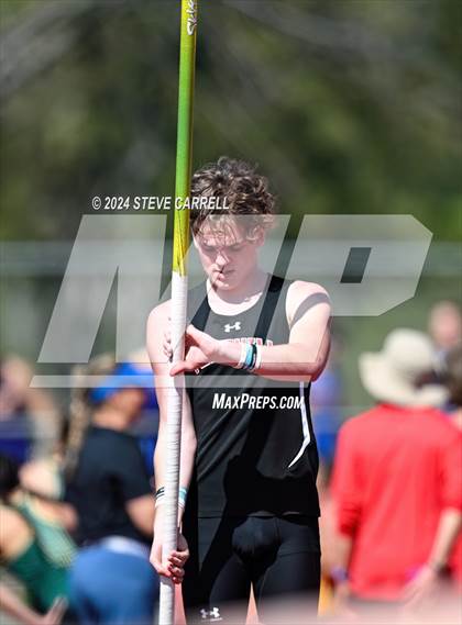 Thumbnail 3 in Eagle Relays (Pole Vault) photogallery.