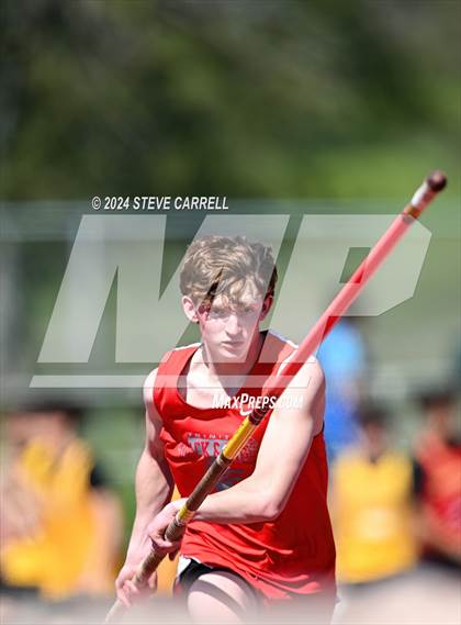 Thumbnail 3 in Eagle Relays (Pole Vault) photogallery.