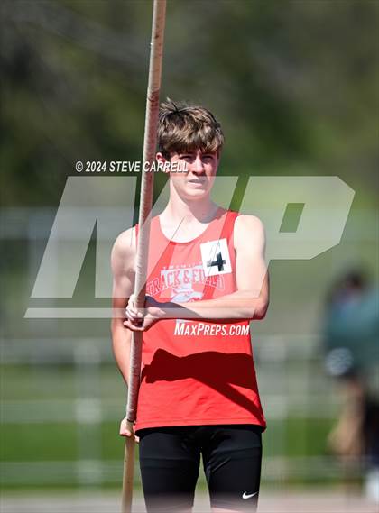 Thumbnail 3 in Eagle Relays (Pole Vault) photogallery.