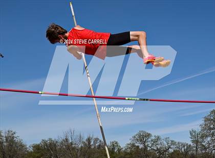 Thumbnail 2 in Eagle Relays (Pole Vault) photogallery.