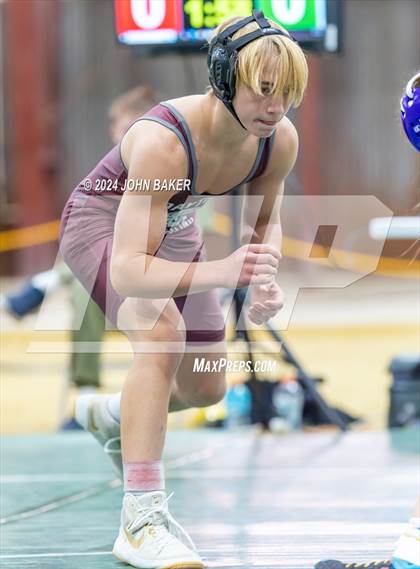 Thumbnail 1 in Bishop Manogue vs Yerington (Earl Wilken's Tournament) photogallery.