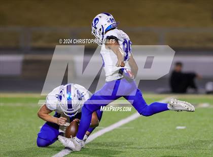 Thumbnail 3 in Lampasas vs. Dumas (UIL Football 4A Area Playoff) photogallery.