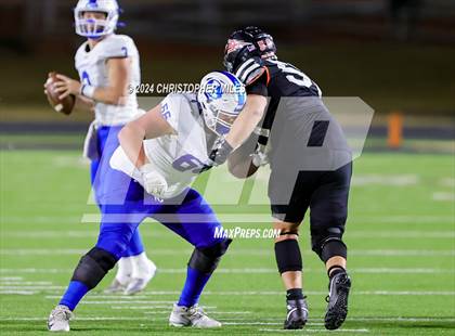 Thumbnail 2 in Lampasas vs. Dumas (UIL Football 4A Area Playoff) photogallery.