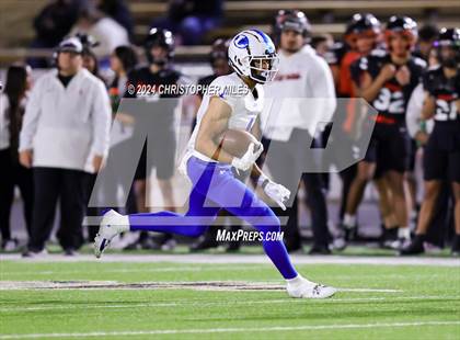 Thumbnail 1 in Lampasas vs. Dumas (UIL Football 4A Area Playoff) photogallery.