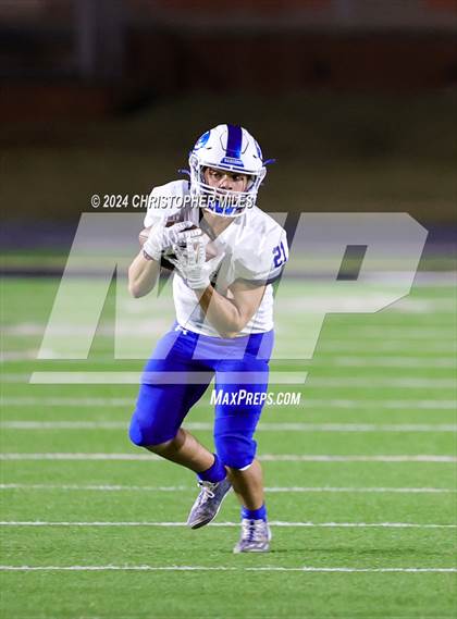 Thumbnail 3 in Lampasas vs. Dumas (UIL Football 4A Area Playoff) photogallery.