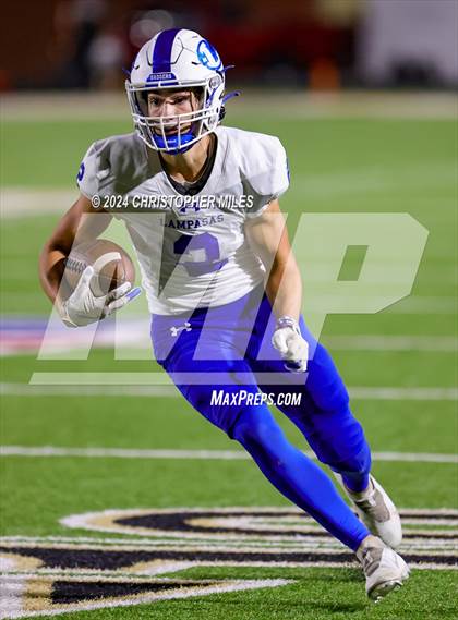 Thumbnail 1 in Lampasas vs. Dumas (UIL Football 4A Area Playoff) photogallery.