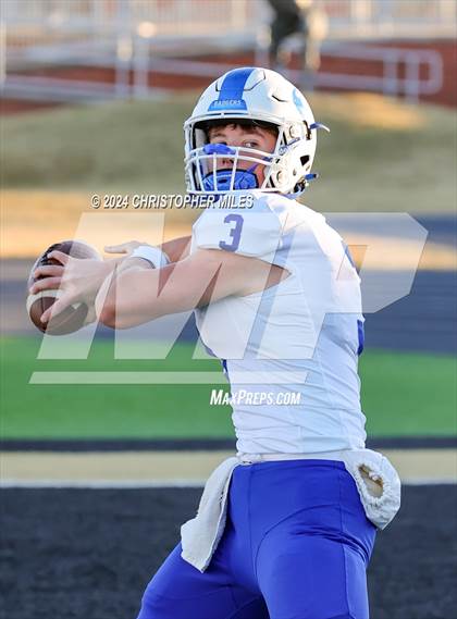 Thumbnail 3 in Lampasas vs. Dumas (UIL Football 4A Area Playoff) photogallery.
