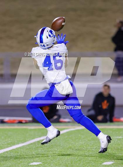 Thumbnail 3 in Lampasas vs. Dumas (UIL Football 4A Area Playoff) photogallery.
