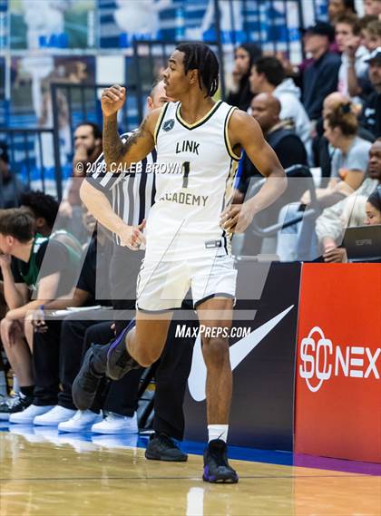 Thumbnail 1 in Link Academy vs Canyon International Academy (5 for the Fight Hoopfest) photogallery.