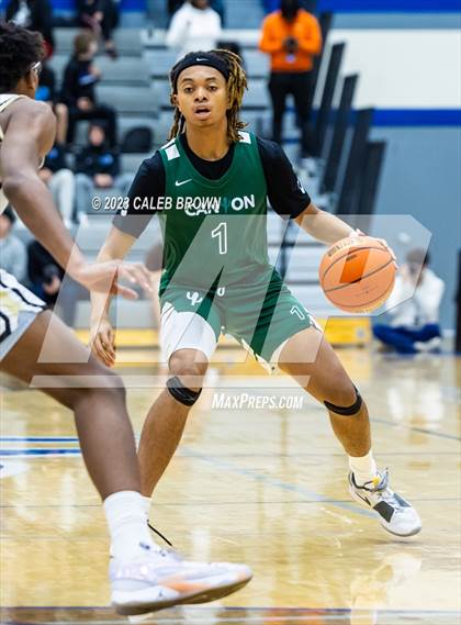 Thumbnail 3 in Link Academy vs Canyon International Academy (5 for the Fight Hoopfest) photogallery.