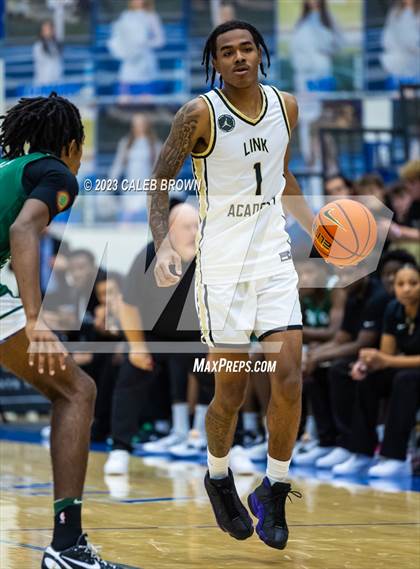 Thumbnail 3 in Link Academy vs Canyon International Academy (5 for the Fight Hoopfest) photogallery.