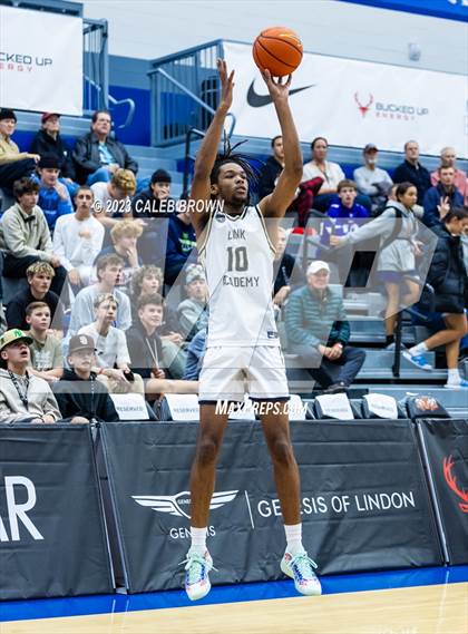 Thumbnail 3 in Link Academy vs Canyon International Academy (5 for the Fight Hoopfest) photogallery.