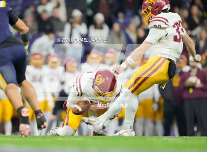 Thumbnail 1 in O'Dea vs Bellevue (WIAA 3A Final) photogallery.