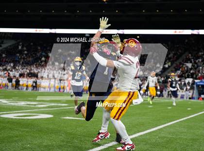 Thumbnail 2 in O'Dea vs Bellevue (WIAA 3A Final) photogallery.
