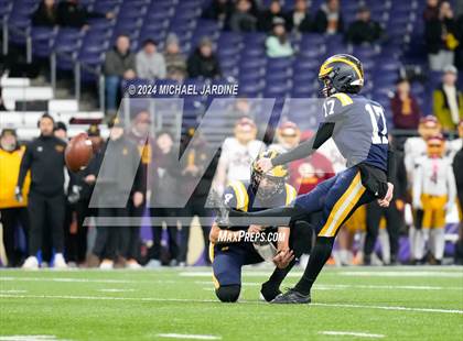 Thumbnail 1 in O'Dea vs Bellevue (WIAA 3A Final) photogallery.