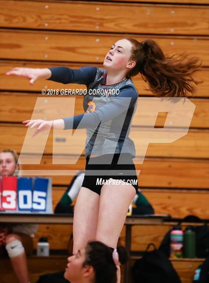 Thumbnail 1 in Carlmont vs. St. Francis (Stockton Classic) photogallery.