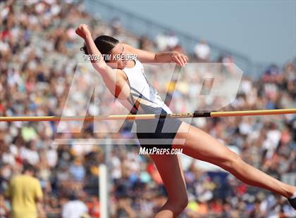 Thumbnail 1 in PIAA State Track and Field Championships photogallery.