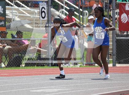 Thumbnail 1 in PIAA State Track and Field Championships photogallery.