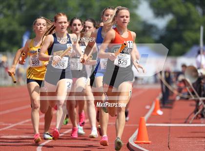 Thumbnail 2 in PIAA State Track and Field Championships photogallery.
