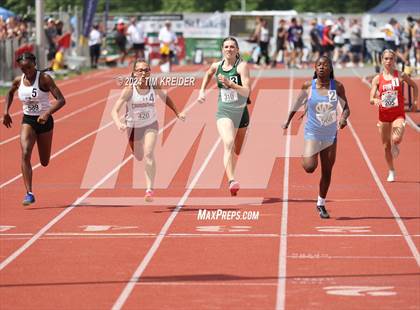 Thumbnail 3 in PIAA State Track and Field Championships photogallery.