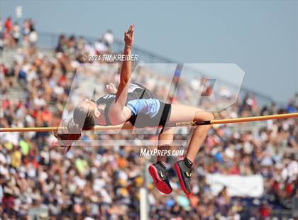 Thumbnail 2 in PIAA State Track and Field Championships photogallery.