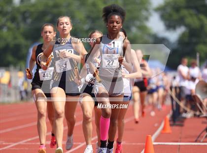 Thumbnail 2 in PIAA State Track and Field Championships photogallery.