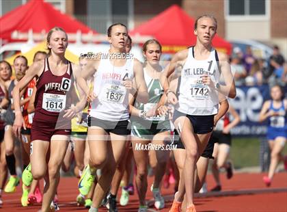 Thumbnail 3 in PIAA State Track and Field Championships photogallery.