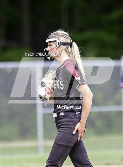 Thumbnail 2 in Chariho @ East Greenwich (RIIL Division 1 Winners Bracket Second Round) photogallery.