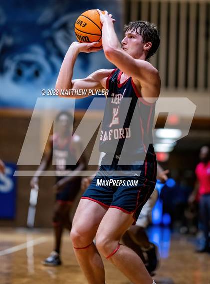 Thumbnail 1 in Terry Sanford @ Westover photogallery.