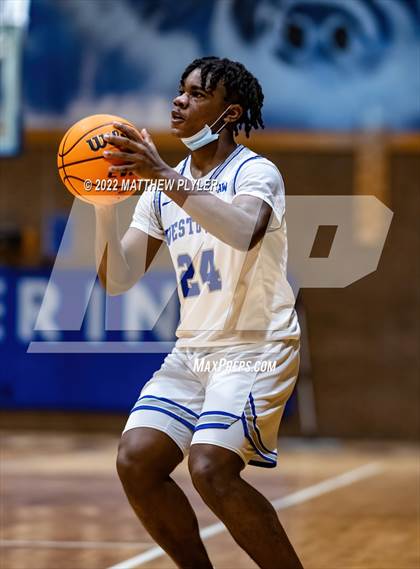 Thumbnail 3 in Terry Sanford @ Westover photogallery.