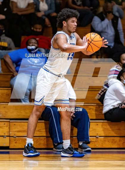 Thumbnail 2 in Terry Sanford @ Westover photogallery.