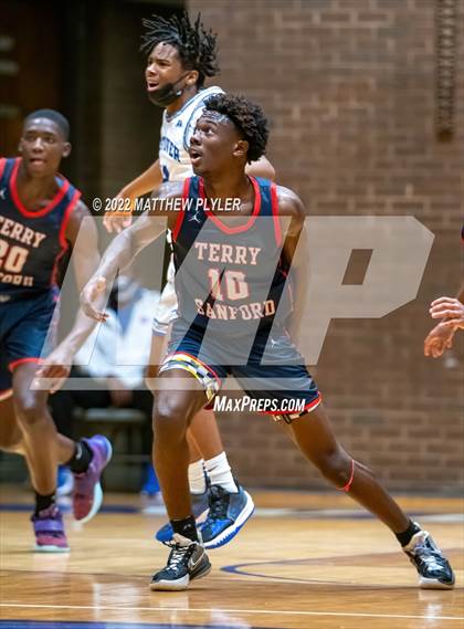 Thumbnail 3 in Terry Sanford @ Westover photogallery.
